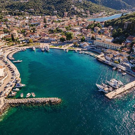 Melina Bay Boutique Hotel Kassiopi Buitenkant foto