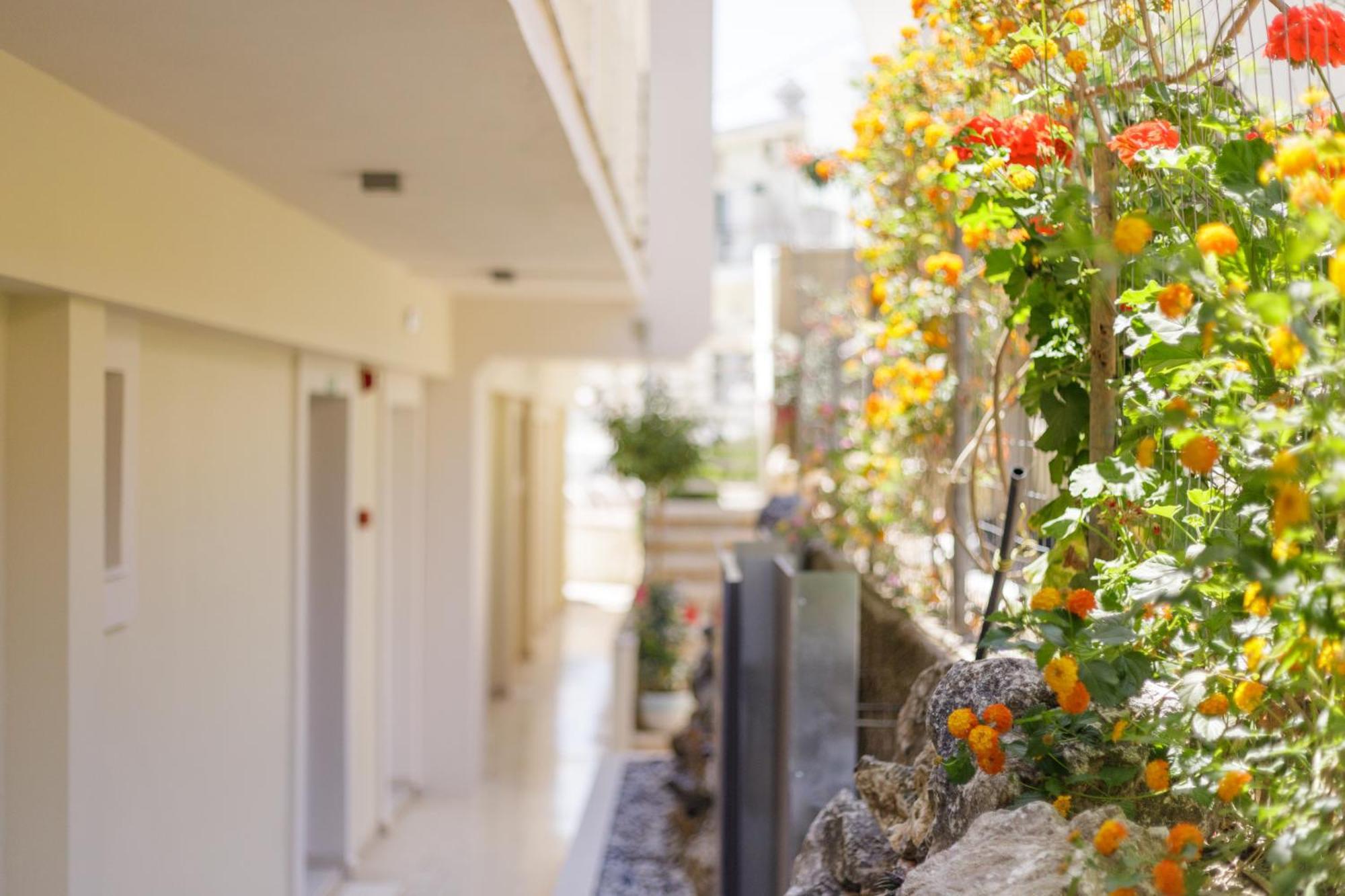 Melina Bay Boutique Hotel Kassiopi Buitenkant foto