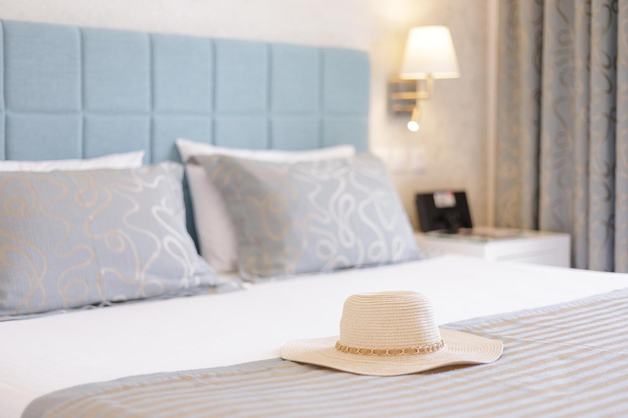 Melina Bay Boutique Hotel Kassiopi Buitenkant foto
