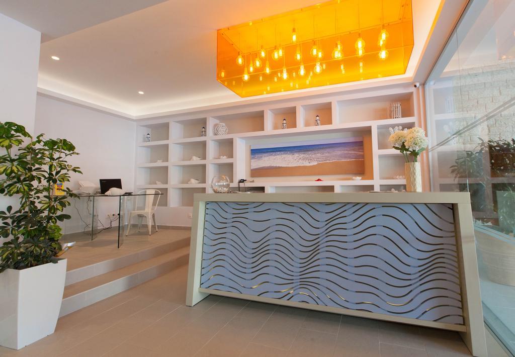 Melina Bay Boutique Hotel Kassiopi Buitenkant foto